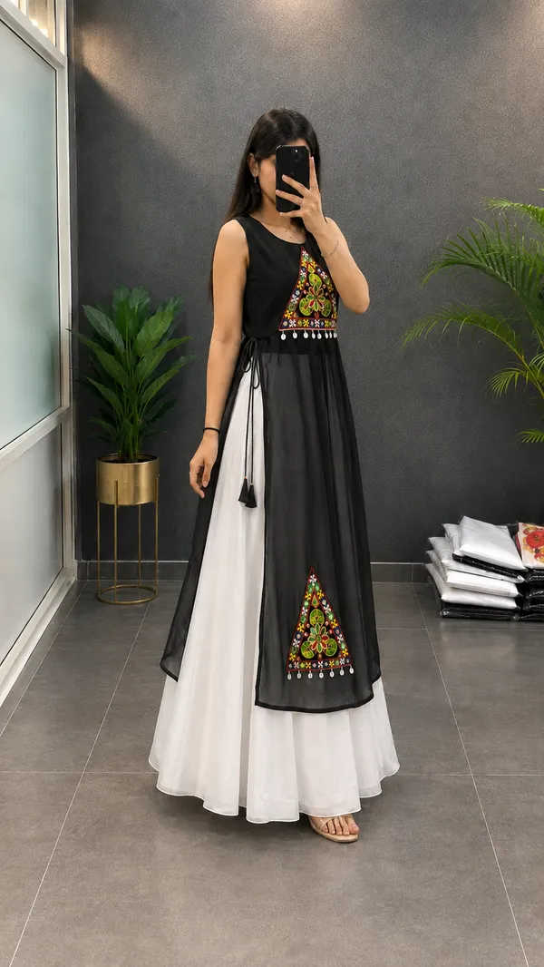 Black_Navratri_Kurti