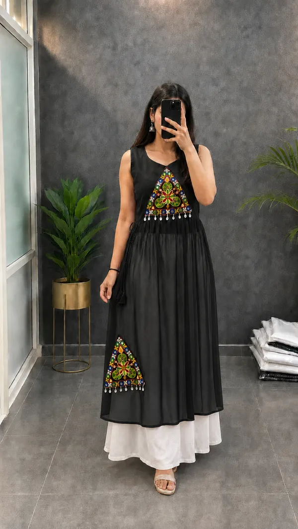 Black_Navratri_Kurti
