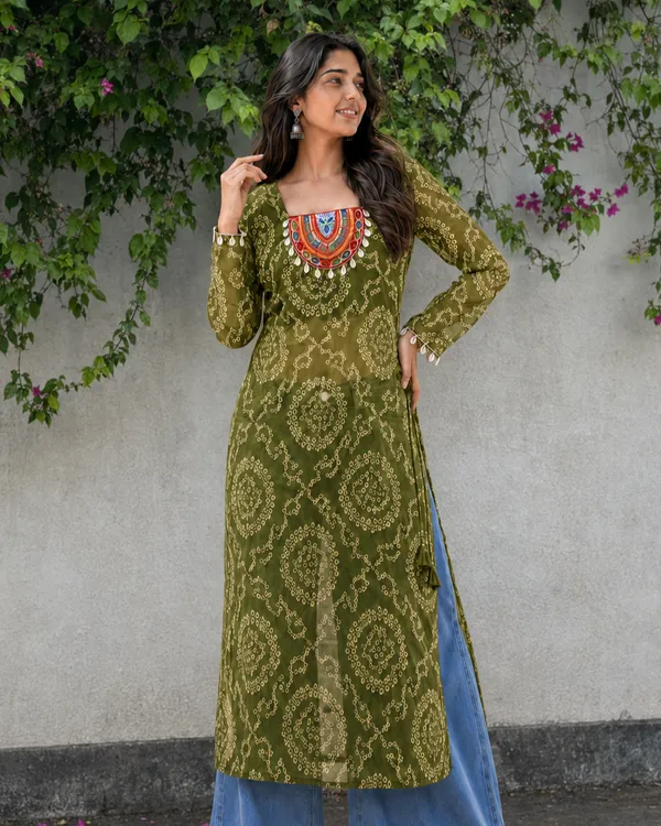Mehendi_Green_Bandhani_Georgette_Kurti
