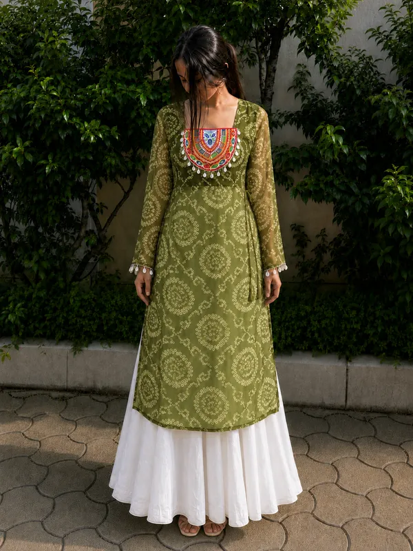 Olive_Green_Elegant_Luxe_Navratri_Kurti