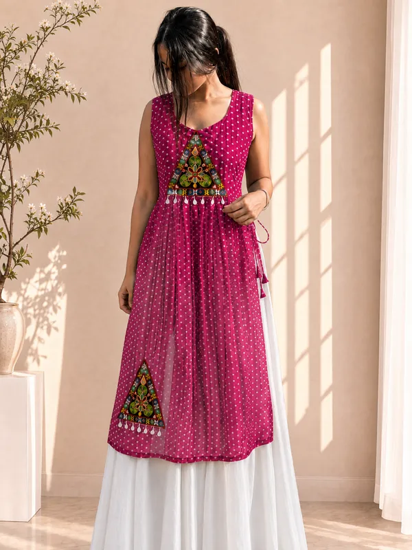 Majenta_Flared_Long_Navratri_Kurti