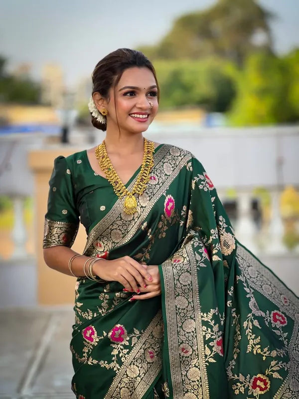 Catalog_Designer_Saree