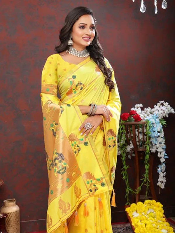 Catalog_Designer_Saree