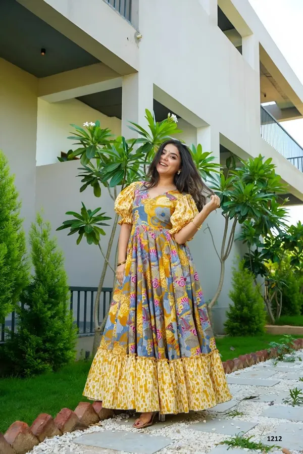 Latest_Readymade_Gowns