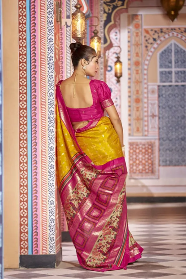 Catalog_Designer_Saree