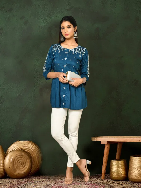 Readymade_Tops