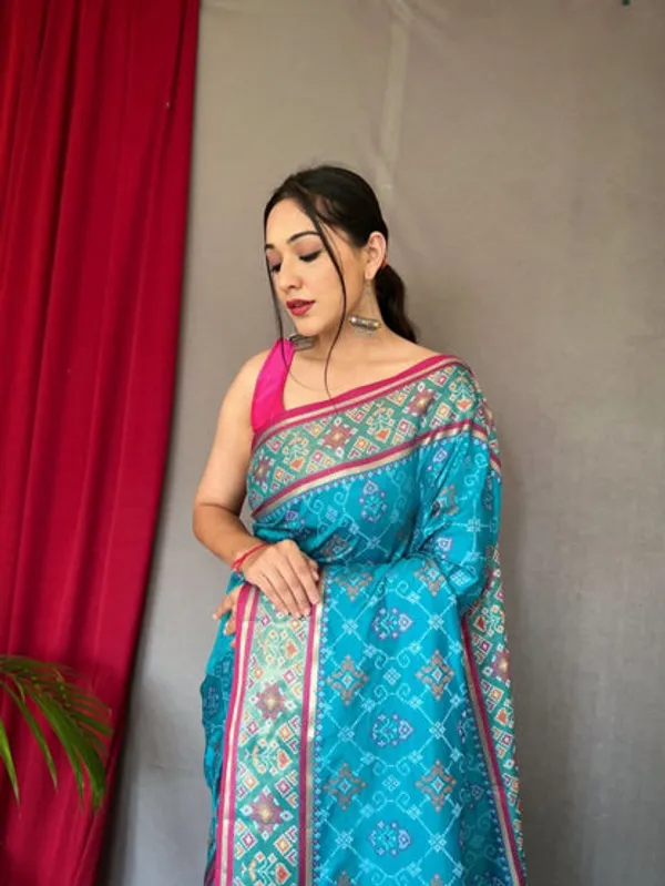 Catalog_Designer_Saree