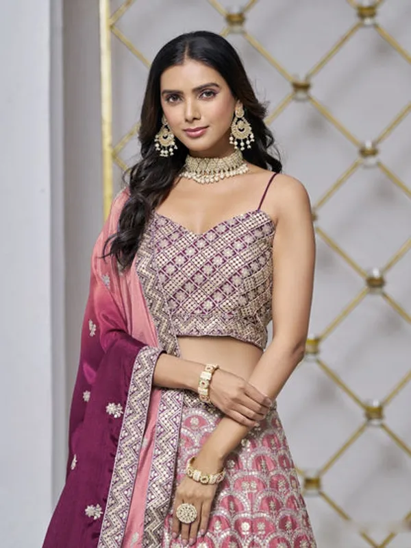 Latest_Semi_Stitched_Lehenga_Choli_With_Duppatta