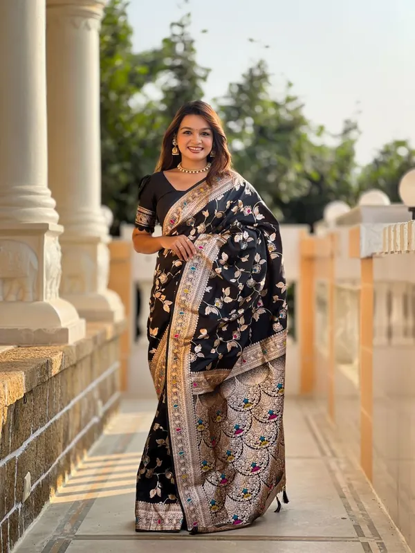 Catalog_Designer_Saree