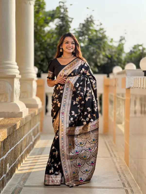 Catalog_Designer_Saree
