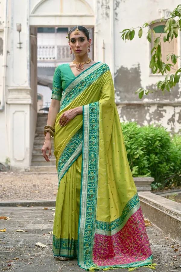 Catalog_Designer_Saree