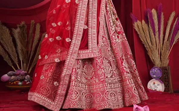 New_Semi_Stitiched_Velvet_Bridal_Lehenga_Choli
