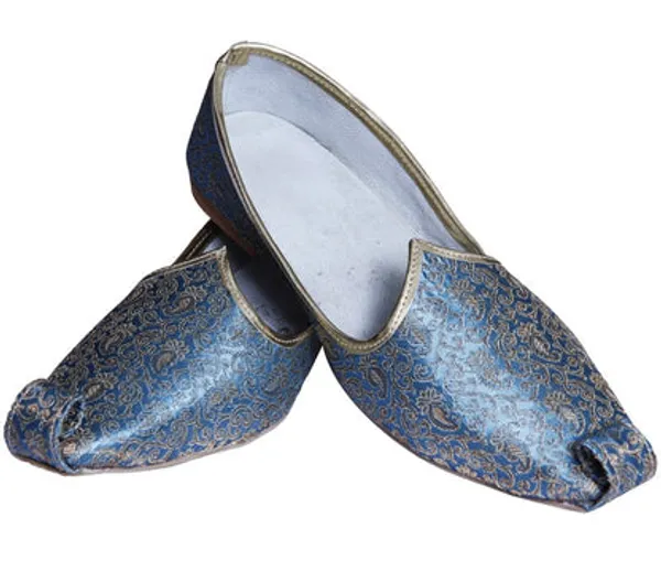 Sudarshan_Sherwani_Accessories_Mojari_Shoes