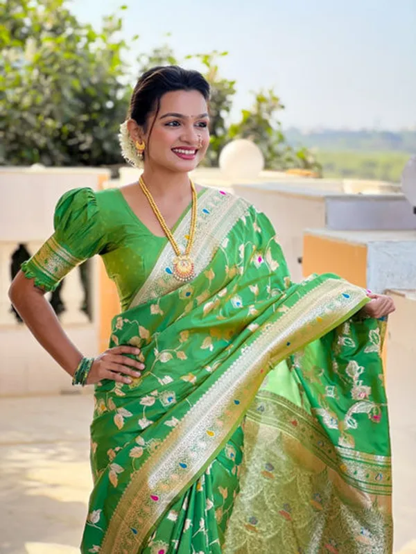Catalog_Designer_Saree