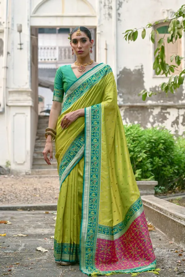 Catalog_Designer_Saree