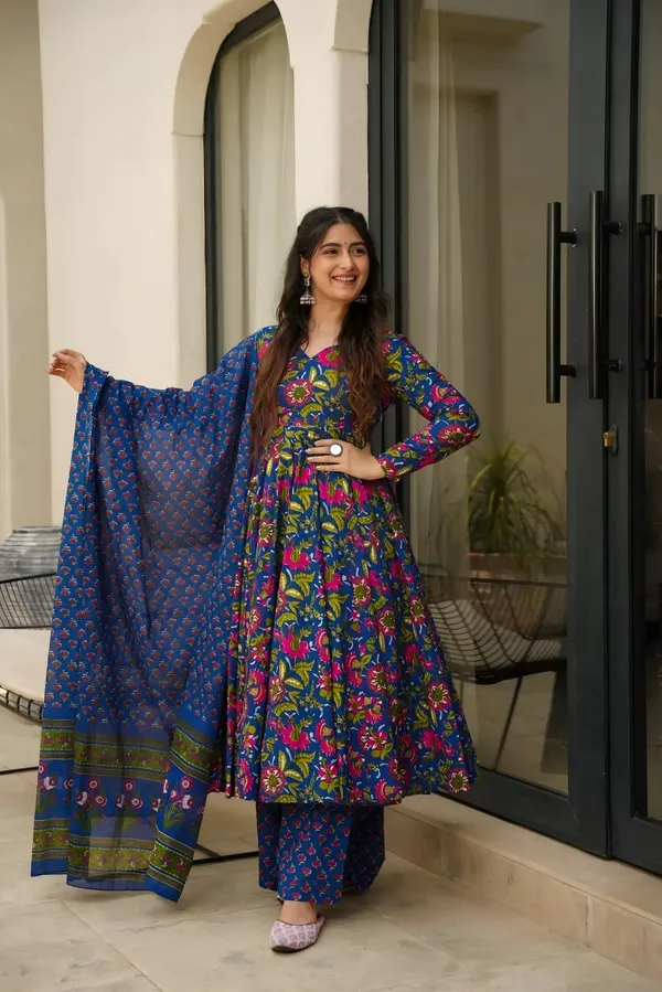 Readymade_3_Piece_Salwar_Kameez