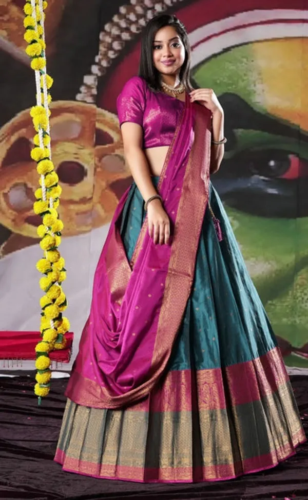 New_Semi_Stitiched_Banarasi_Lehenga_Choli