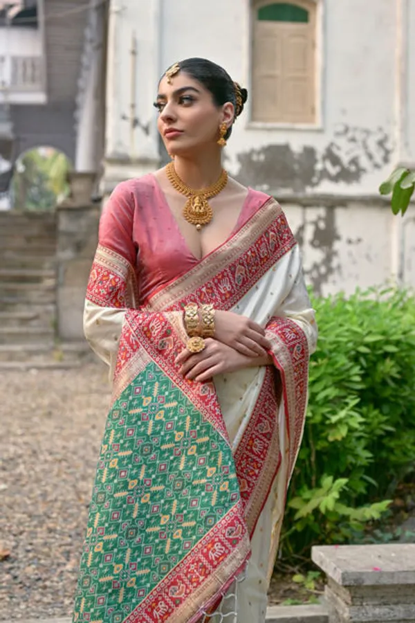Catalog_Designer_Saree