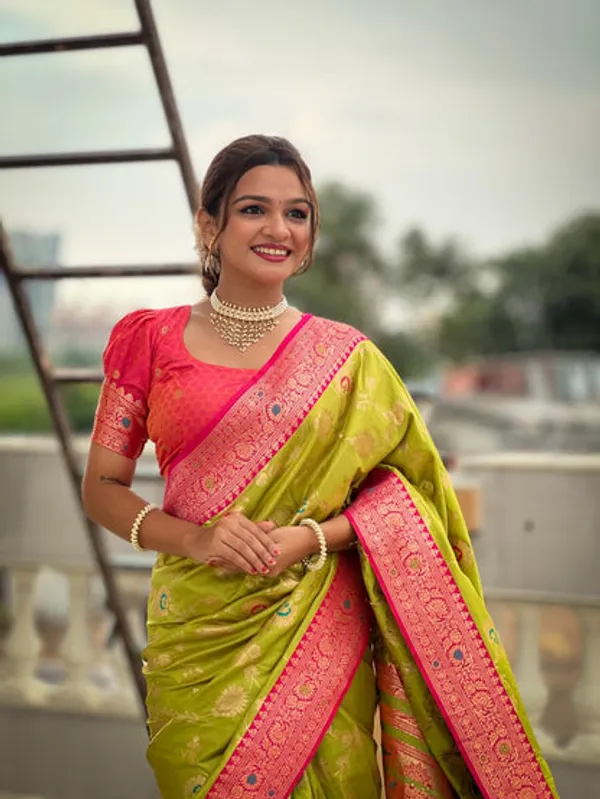 Catalog_Designer_Saree