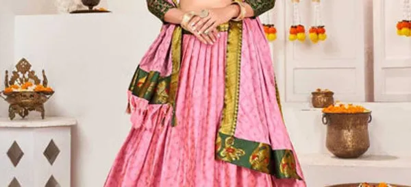 New_Semi_Stitiched_Banarasi_Lehenga_Choli