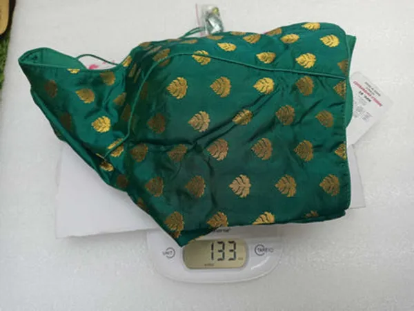 Latest_Designer_Readymade_Blouse