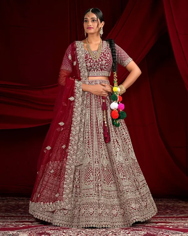 Latest_Semi_Stitched_Lehenga_Choli_With_Duppatta