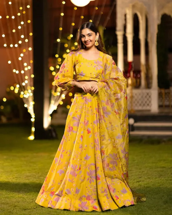 Readymade_Lehenga_Choli_With_Duppatta