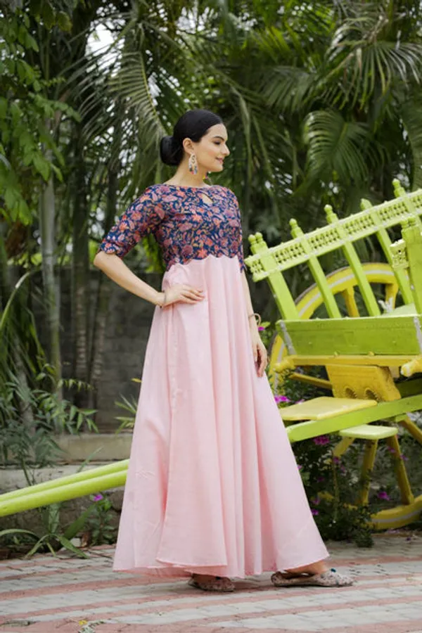 Ready_Made_Gowns