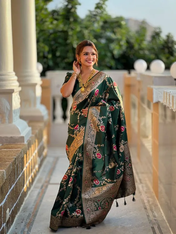 Catalog_Designer_Saree