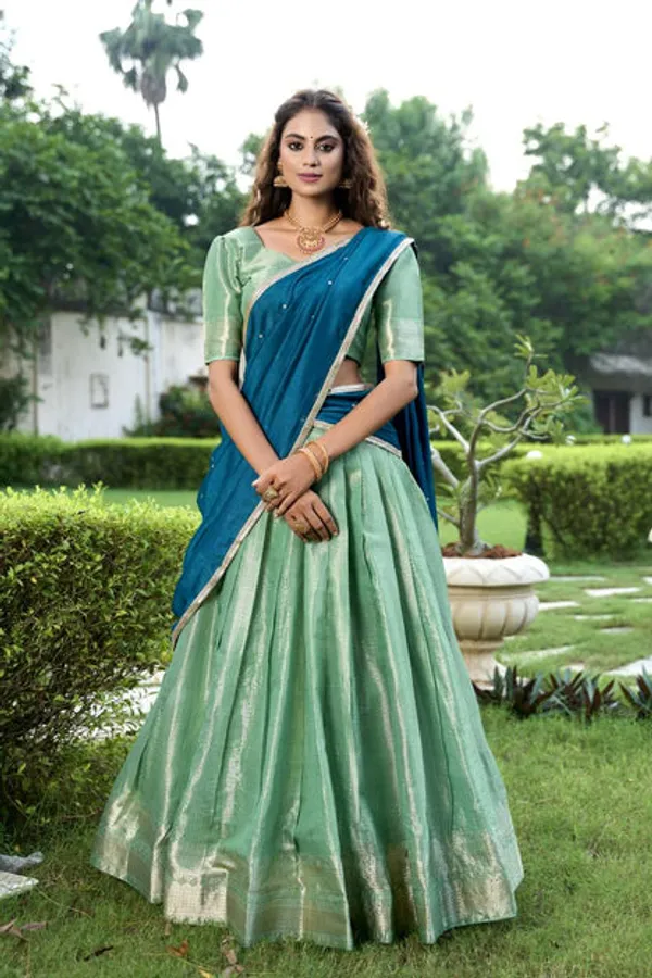 Latest_Semi_Stitched_Banarasi_Lehenga_Choli