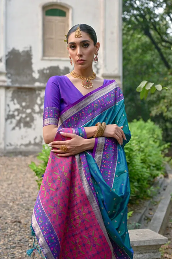 Catalog_Designer_Saree