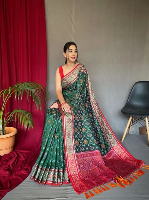 Catalog_Designer_Saree