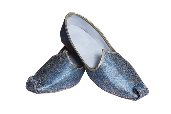 Sudarshan_Sherwani_Accessories_Mojari_Shoes