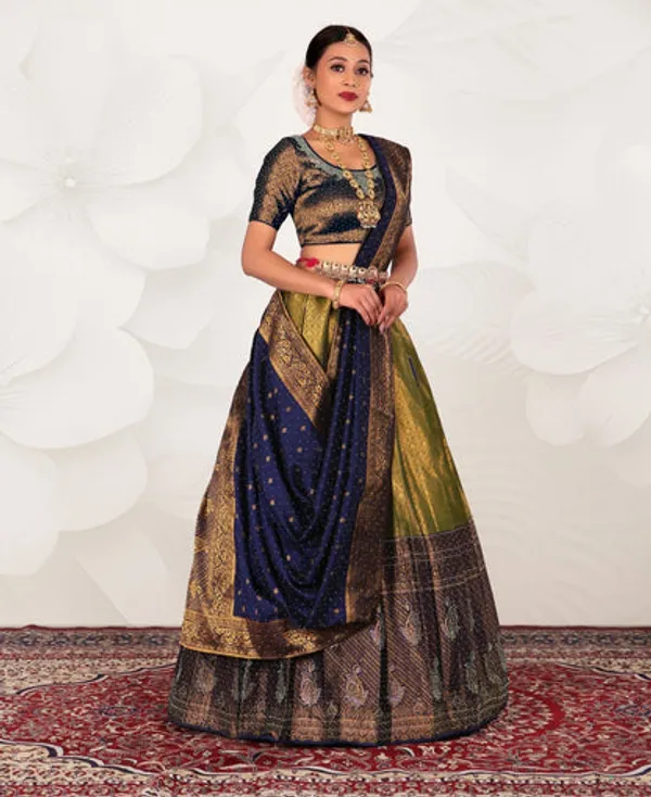 New_Semi_Stitiched_Banarasi_Lehenga_Choli