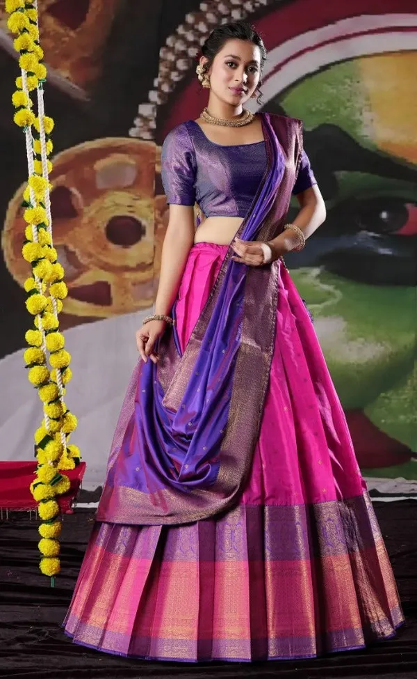 New_Semi_Stitiched_Banarasi_Lehenga_Choli