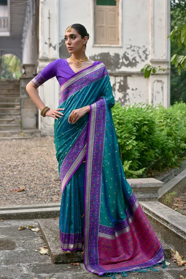 Catalog_Designer_Saree