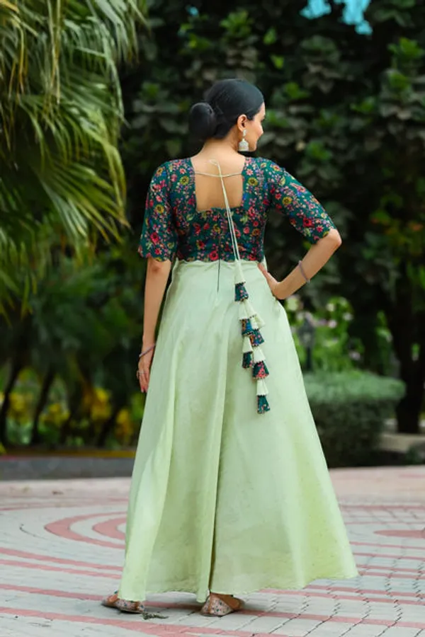 Ready_Made_Gowns