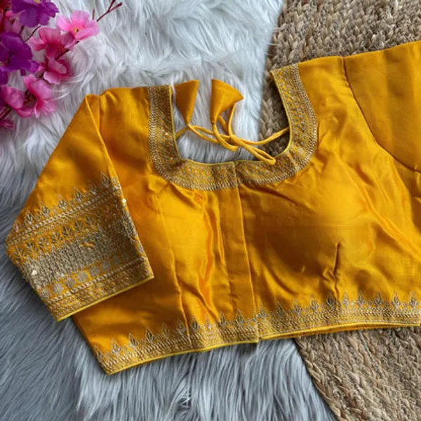 Latest_Designer_Readymade_Blouse