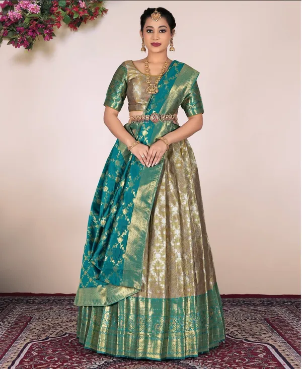 Latest_Semi_Stitched_Lehenga_Choli_With_Dupatta