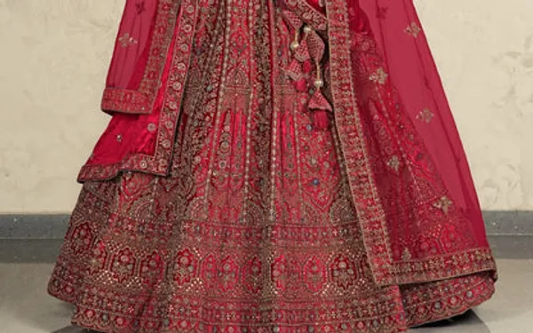New_Semi_Stitiched_Velvet_Bridal_Lehenga_Choli