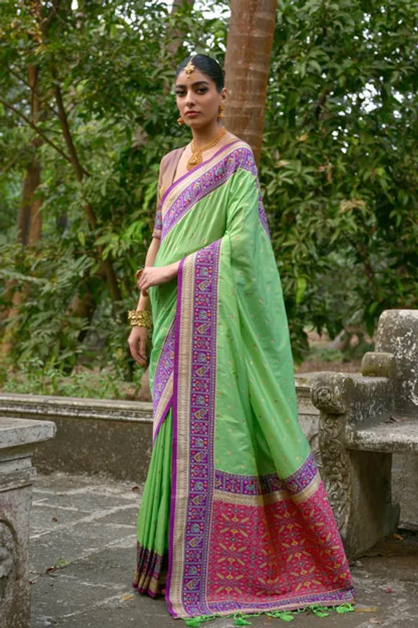 Catalog_Designer_Saree