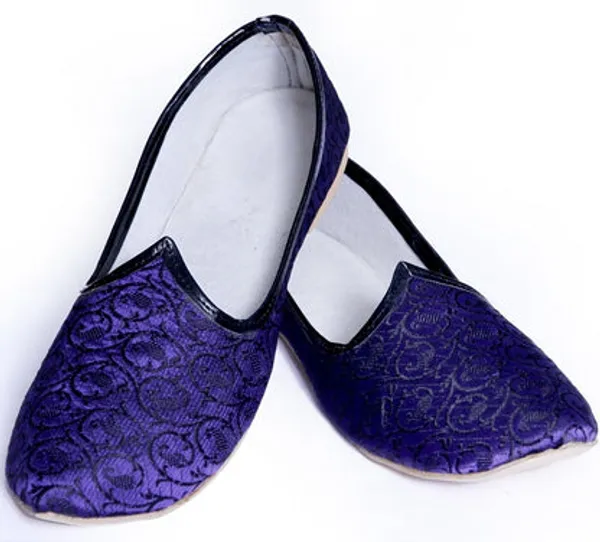 Sudarshan_Sherwani_Accessories_Mojari_Shoes