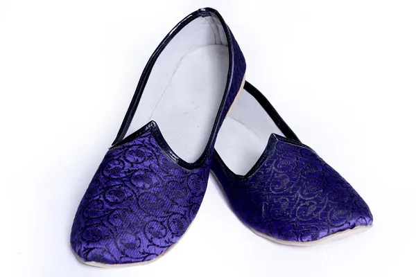 Sudarshan_Sherwani_Accessories_Mojari_Shoes