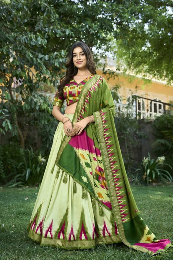 New_Semi_Stitiched_Lehenga_Choli