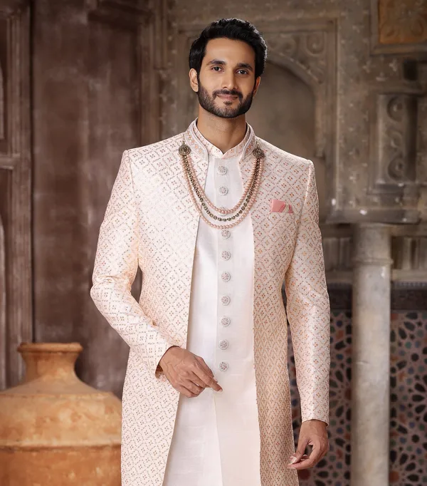 Traditional_Indowestren_Sherwani