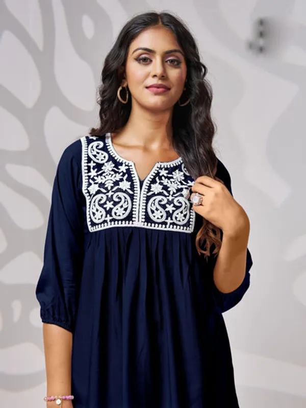 Latest_Designer_Readymade_Kurti