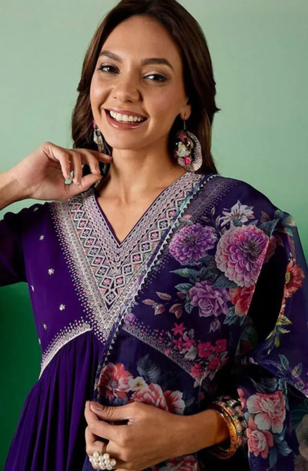 Latest_Readymade_Kurti_Set_With_Dupatta