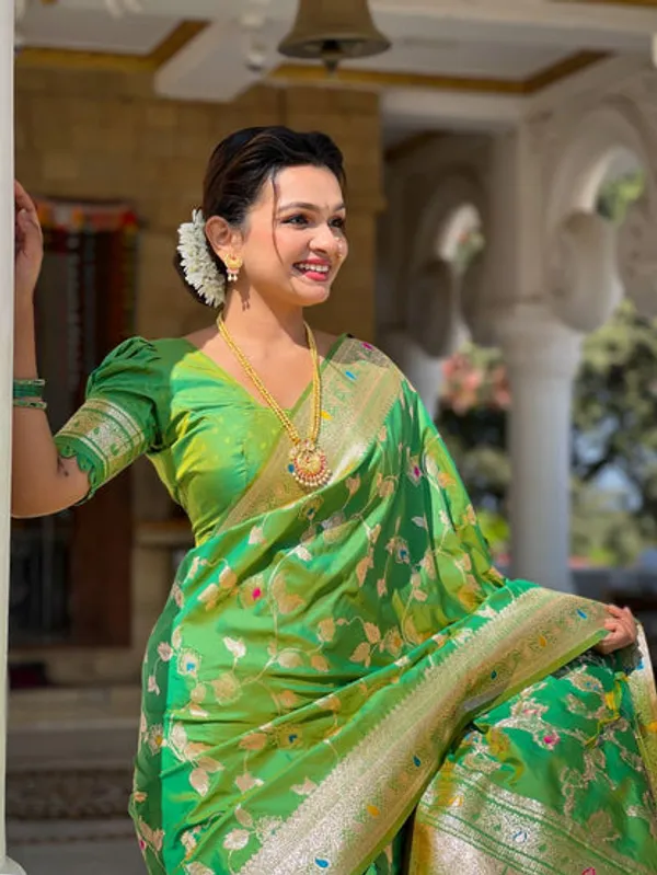 Catalog_Designer_Saree