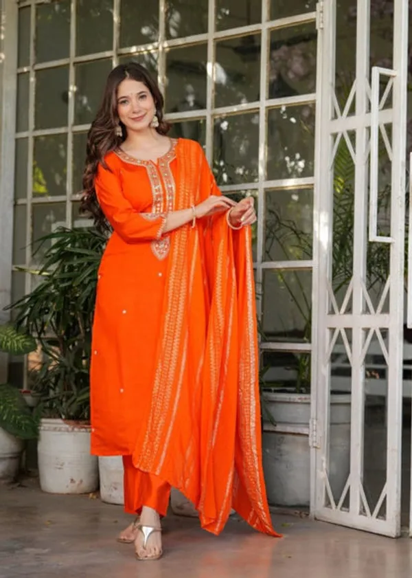 Latest_Readymade_Kurti_Set_With_Dupatta
