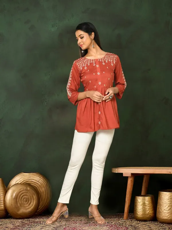 Readymade_Tops